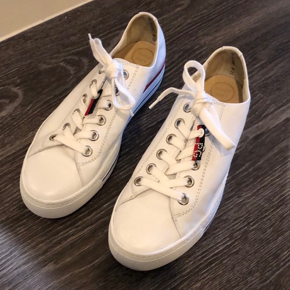 paul green carly sneaker